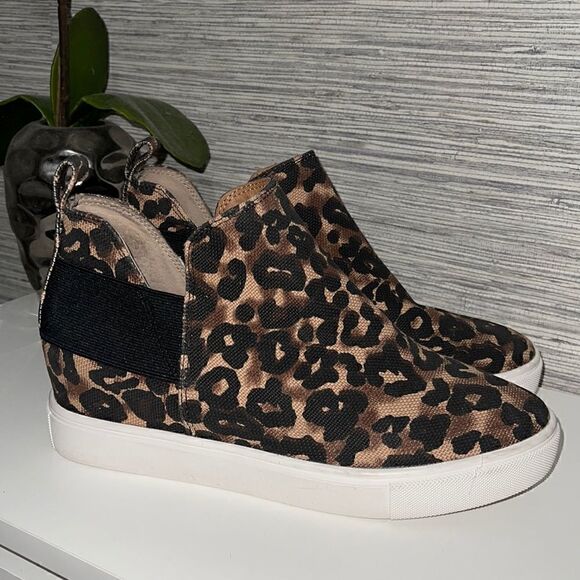 Steve Madden | Claud Wedge Sneaker - Picture 2 of 5